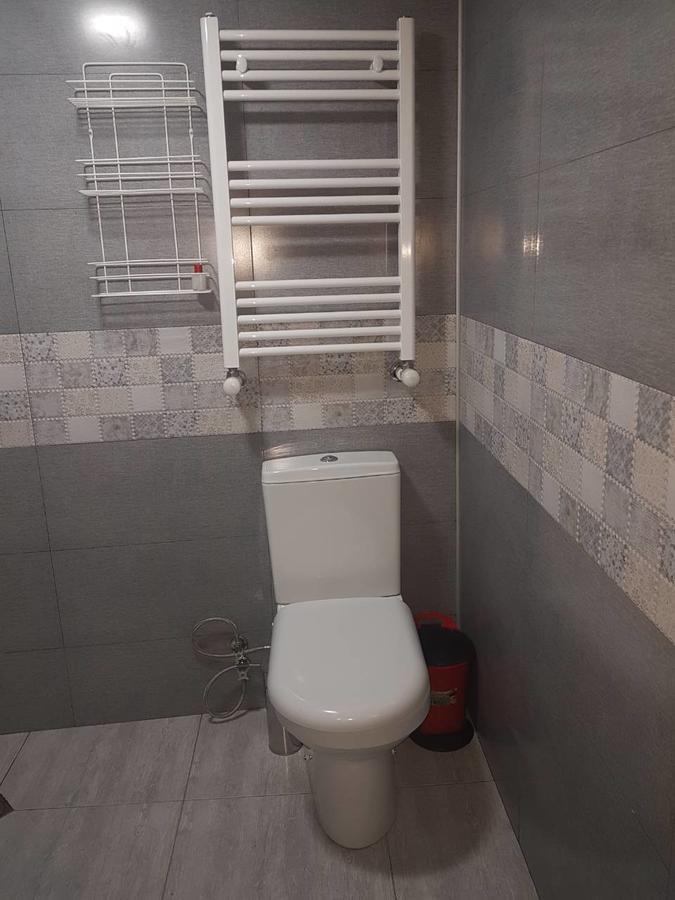 Larisa Apartment Tbilisi ภายนอก รูปภาพ